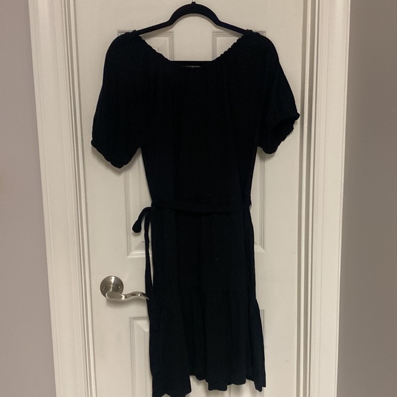 Gap Factory Black Tiered short sleeve Mini Dress - Picture 6 of 6